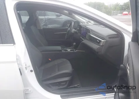 2025 Toyota Camry Xle из США, поврежденный, VIN 4T1DAACK7SU001106